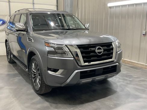 Used 2023 Nissan Armada Platinum w/ Captain's Chairs Package AWD/4WD image 2