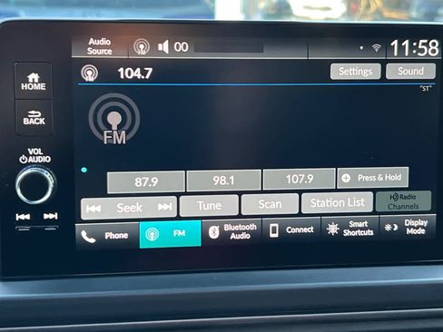 New 2025 Honda Pilot TrailSport image 21