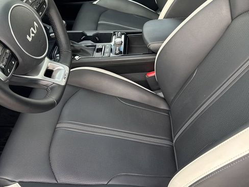 Used 2025 Kia K5 GT-Line w/ GT-Line Premium Package FWD image 18