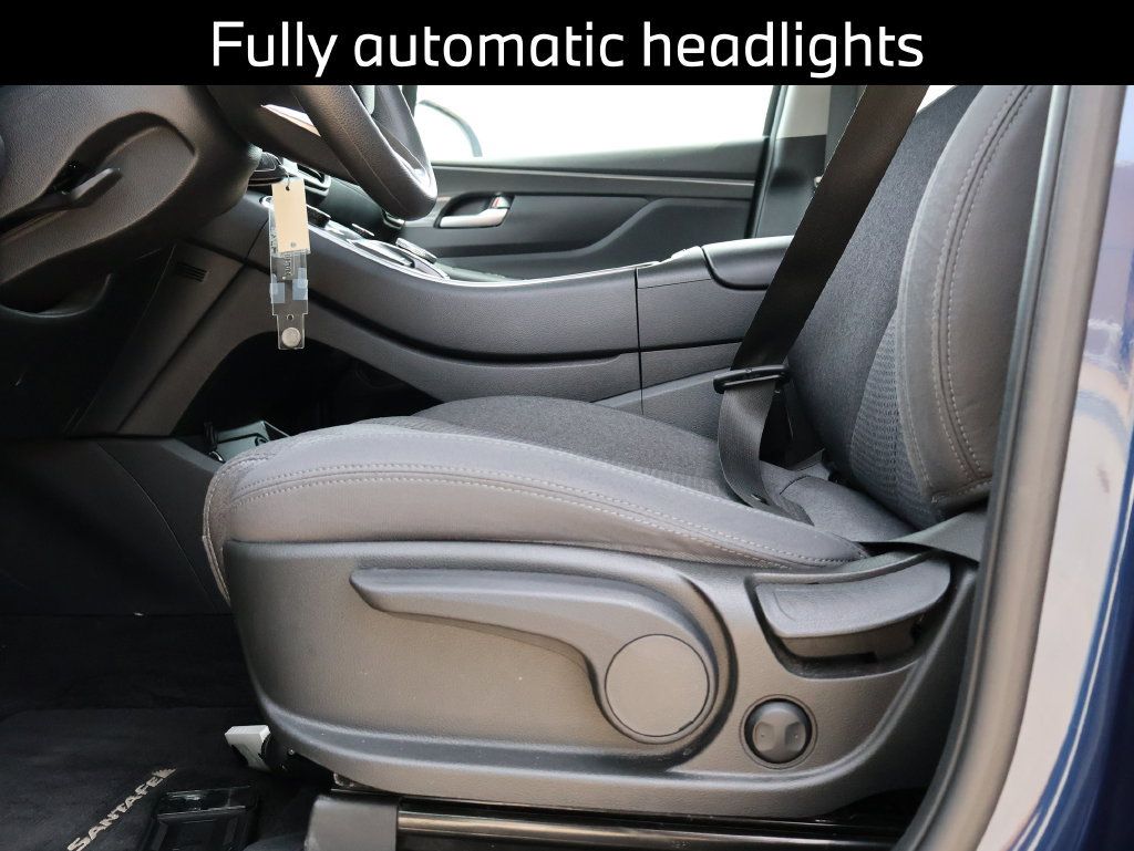 Used 2023 Hyundai Santa Fe SE FWD image 9