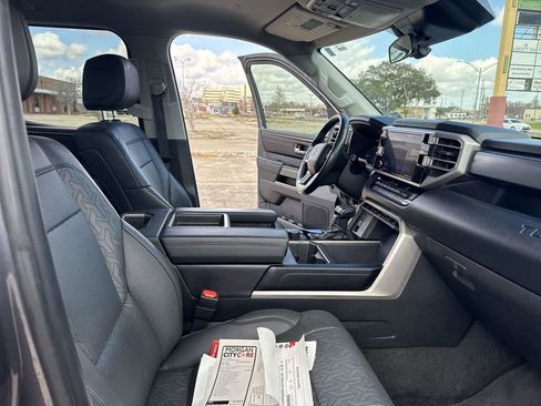 Used 2023 Toyota Tundra SR5 w/ TRD Off-Road Premium Package image 31