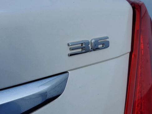 Used 2019 Cadillac XT5 Luxury image 36