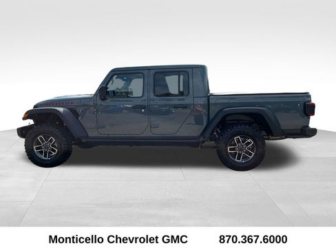 Used 2025 Jeep Gladiator Mojave w/ Steel Bumper Group image 7
