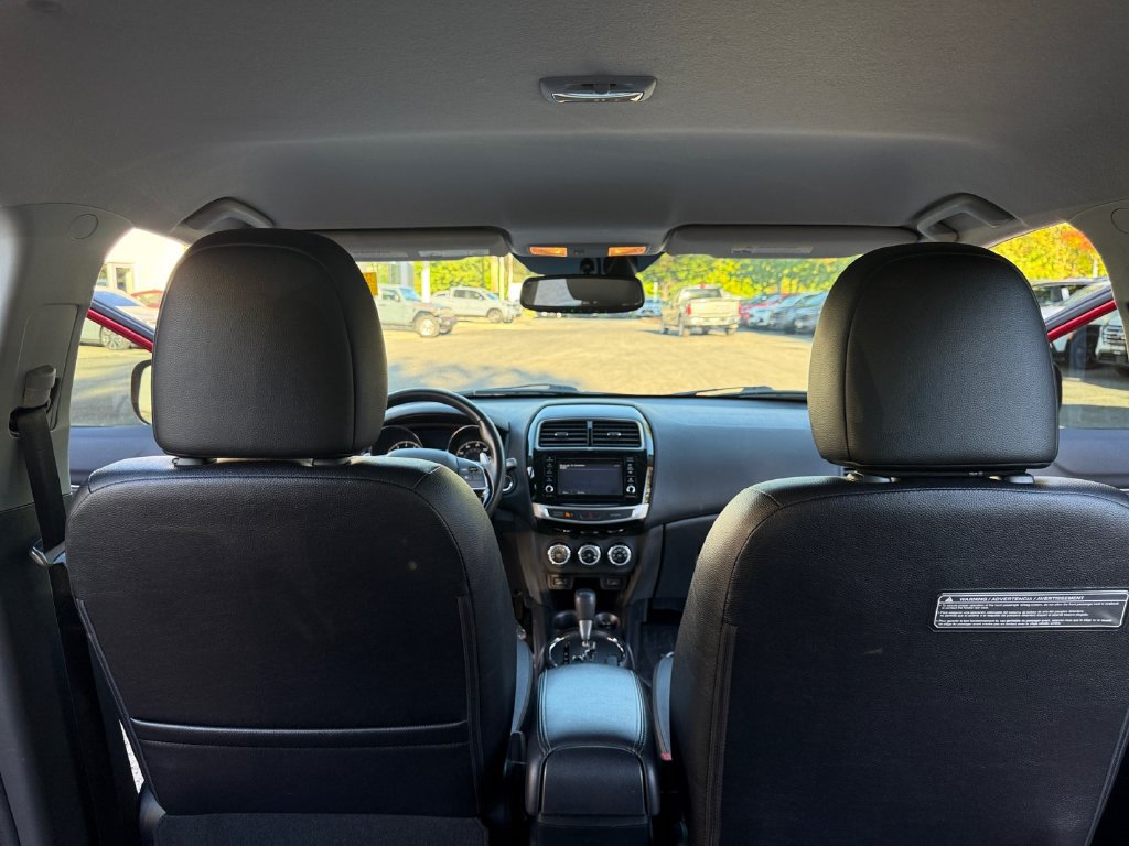 Used 2017 Mitsubishi Outlander Sport SEL FWD image 27