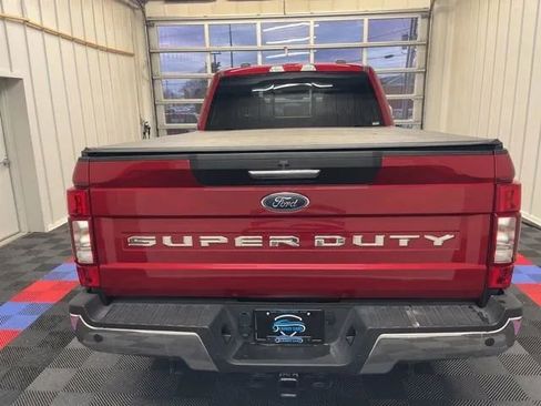 Used 2022 Ford F250 XLT w/ XLT Premium Package image 5