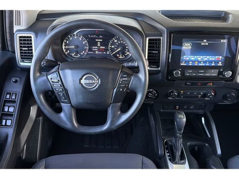 Used 2024 Nissan Frontier SV w/ Technology Package AWD/4WD image 15