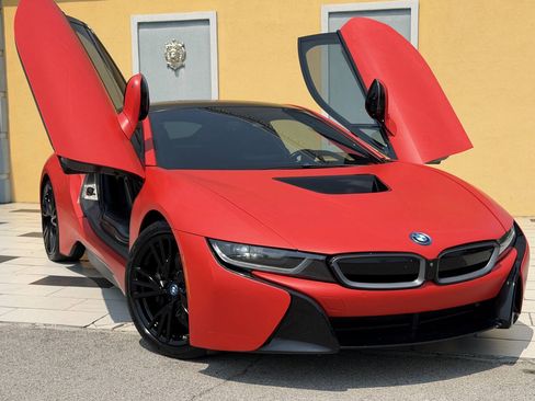 Used 2017 BMW i8 AWD/4WD image 48