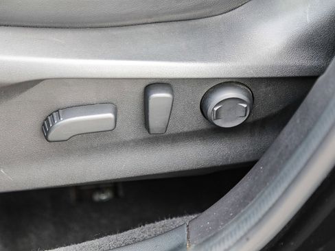 Used 2020 Subaru Forester Limited w/ Popular Package #3 image 19