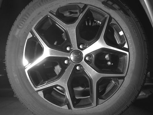 Used 2025 Jeep Compass Limited image 15