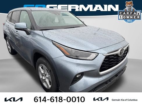 Used 2023 Toyota Highlander LE image 7