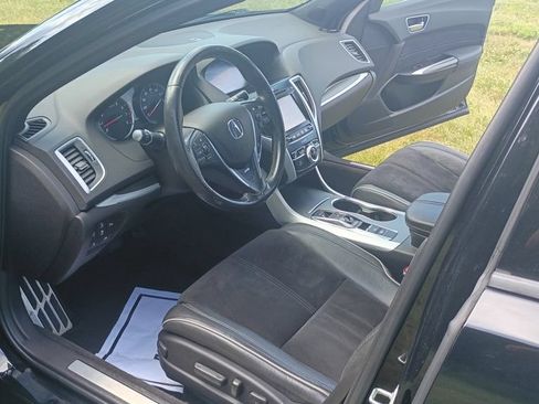 Used 2019 Acura TLX V6 w/ Technology & A-SPEC Pkg FWD image 11