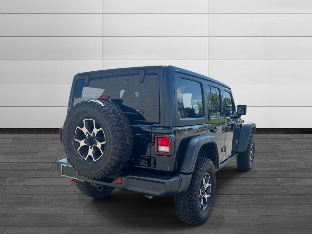 Used 2023 Jeep Wrangler Unlimited Rubicon w/ Cold Weather Group AWD/4WD image 5
