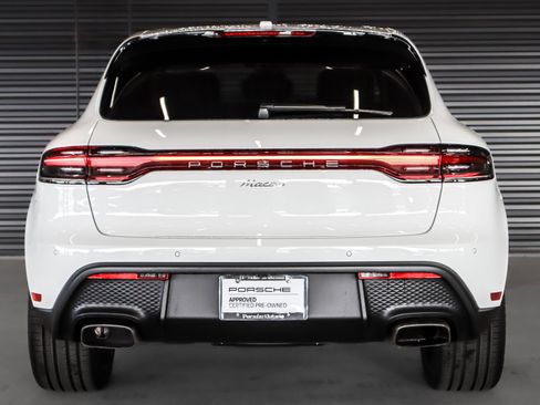 Used 2025 Porsche Macan image 9