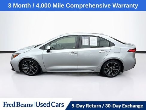 Used 2022 Toyota Corolla SE FWD image 5