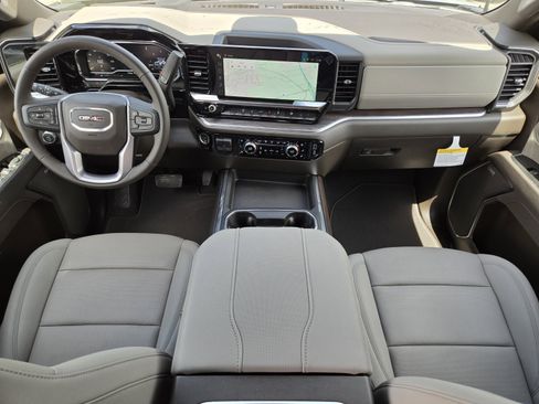 Used 2025 GMC Sierra 2500 SLT w/ SLT Convenience Package image 14