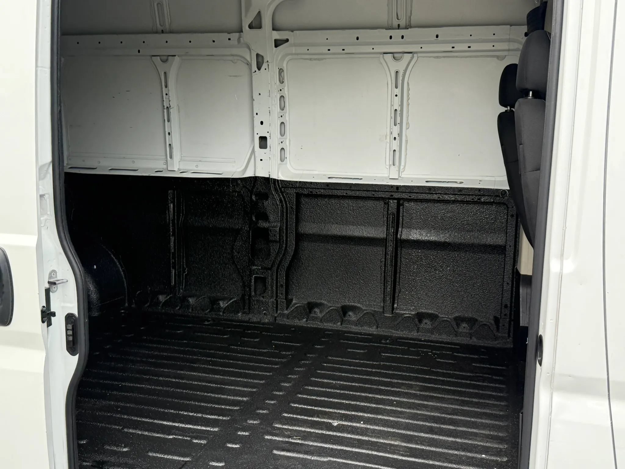 Used 2021 RAM ProMaster 2500 FWD image 23