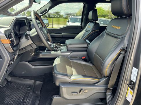 Used 2025 Ford F150 Tremor w/ Equipment Group 402A High image 13