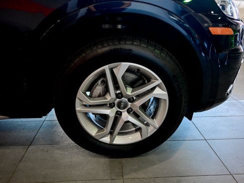 Used 2018 Audi Q5 2.0T Premium AWD/4WD image 45
