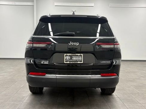 Used 2023 Jeep Grand Cherokee L Limited image 3