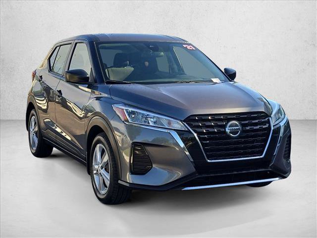 Used 2021 Nissan Kicks S FWD image 3