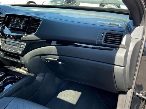 Used 2023 Honda Passport Elite image 28