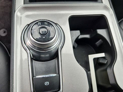 Used 2024 Ford Edge SEL image 20