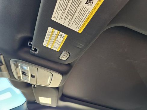 Used 2022 Ford F150 Lariat w/ Equipment Group 501A Mid image 27