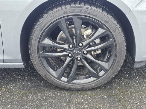 Used 2024 Chevrolet Malibu LT w/ Sport Edition image 9