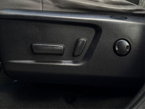 Used 2020 Toyota Tundra SR5 w/ SR5 Upgrade Package image 30