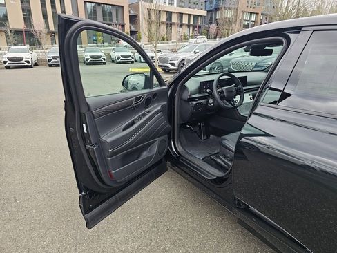 New 2026 Genesis GV80 3.5T e-SC image 20