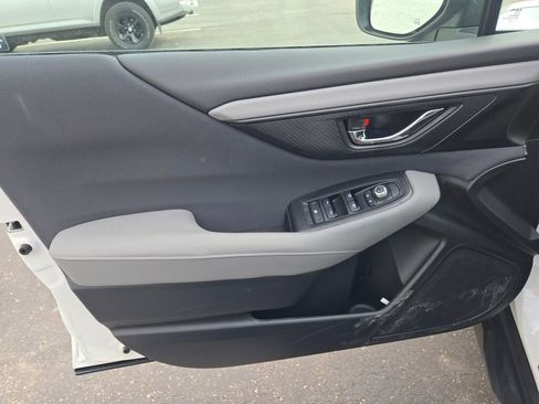 Certified 2025 Subaru Outback Premium w/ Popular Package #1A image 19