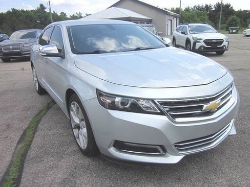 Used 2019 Chevrolet Impala Premier FWD image 7