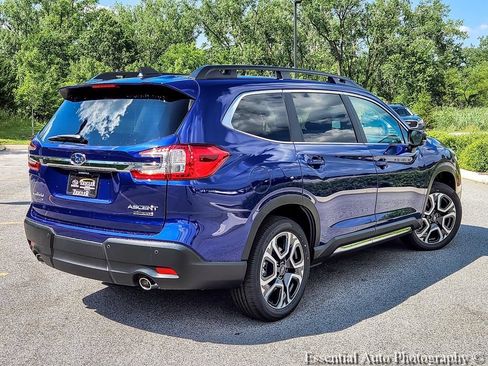 New 2026 Subaru Ascent Limited AWD/4WD image 7
