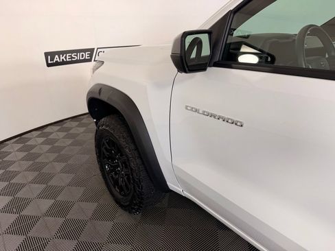 Used 2025 Chevrolet Colorado Trail Boss AWD/4WD image 12
