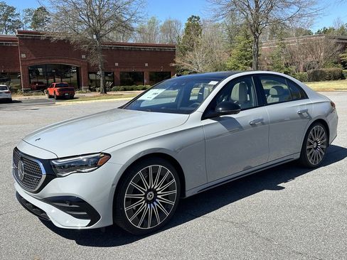 New 2026 Mercedes-Benz E 350 Sedan image 4