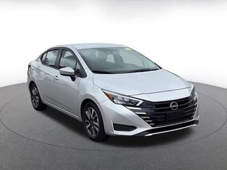 Used 2025 Nissan Versa SV FWD video 2
