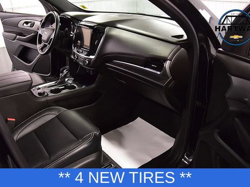 Used 2023 Chevrolet Traverse LT AWD/4WD image 29