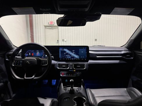 Used 2024 Ford Mustang GT Premium RWD image 17