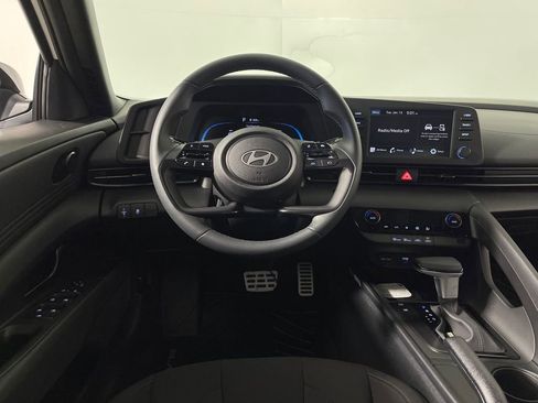 New 2026 Hyundai Elantra Sport image 17