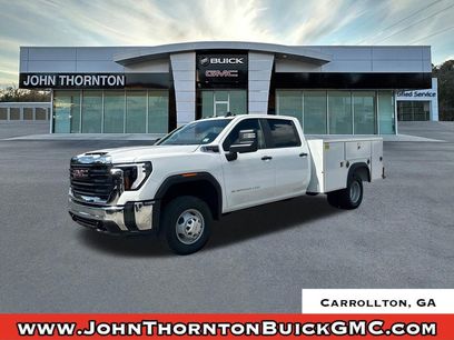 New 2026 GMC Sierra 3500 Pro w/ Convenience Package