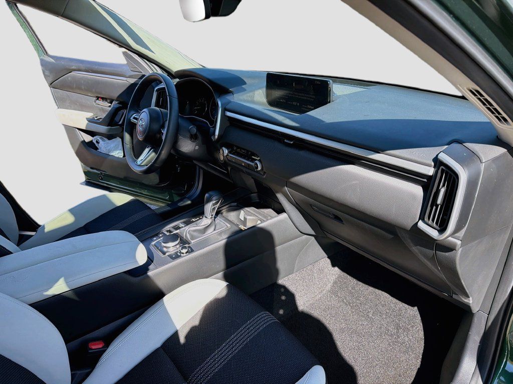 Used 2026 MAZDA CX-50 AWD 2.5 S w/ Preferred Pkg image 32