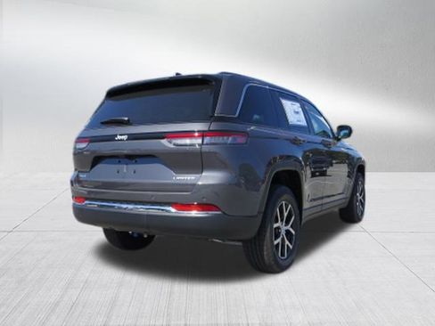 New 2025 Jeep Grand Cherokee Limited w/ Trailer Tow Package image 3