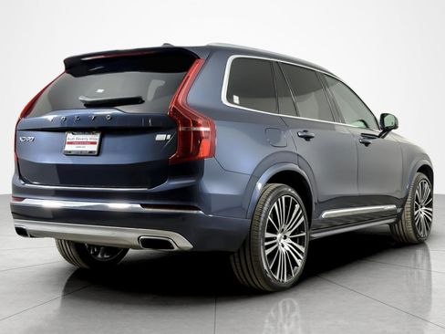 Used 2021 Volvo XC90 T8 Inscription Expression w/ Advanced Package AWD/4WD image 5