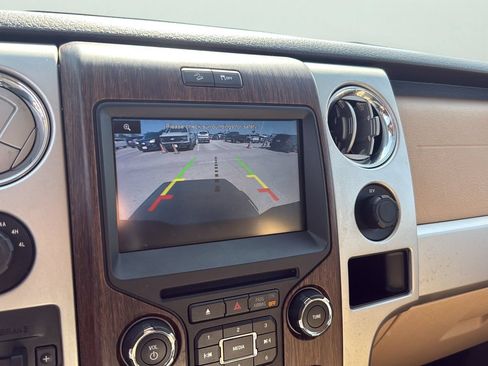 Used 2014 Ford F150 Lariat w/ Lariat Chrome Package AWD/4WD image 17