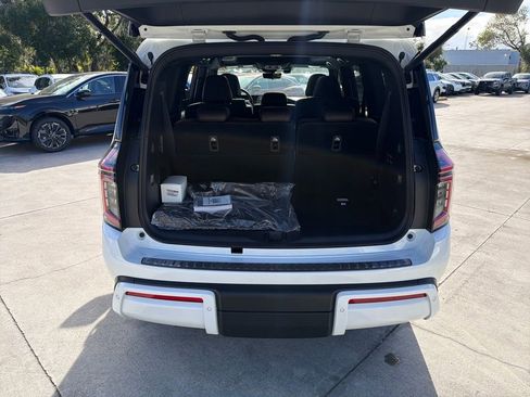 New 2026 Nissan Armada Platinum RWD image 33