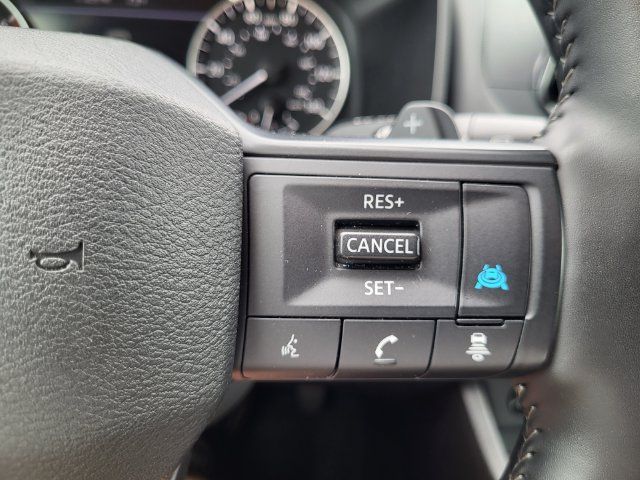Used 2025 Nissan Rogue SV FWD image 20