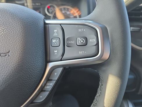New 2026 RAM 3500 Big Horn AWD/4WD image 22