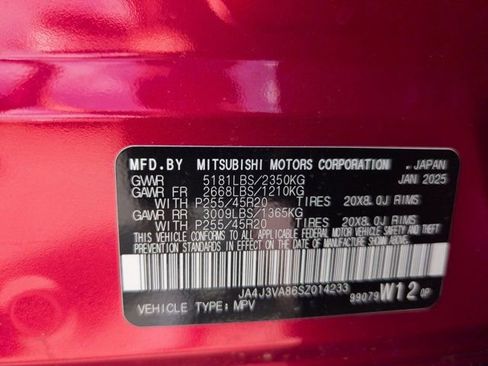 Used 2025 Mitsubishi Outlander SE FWD image 37