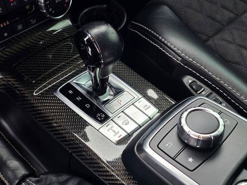 Used 2018 Mercedes-Benz G 550 Squared image 17