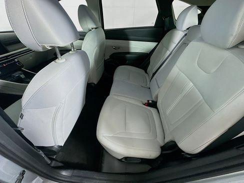 Used 2025 Hyundai Tucson SEL FWD image 26